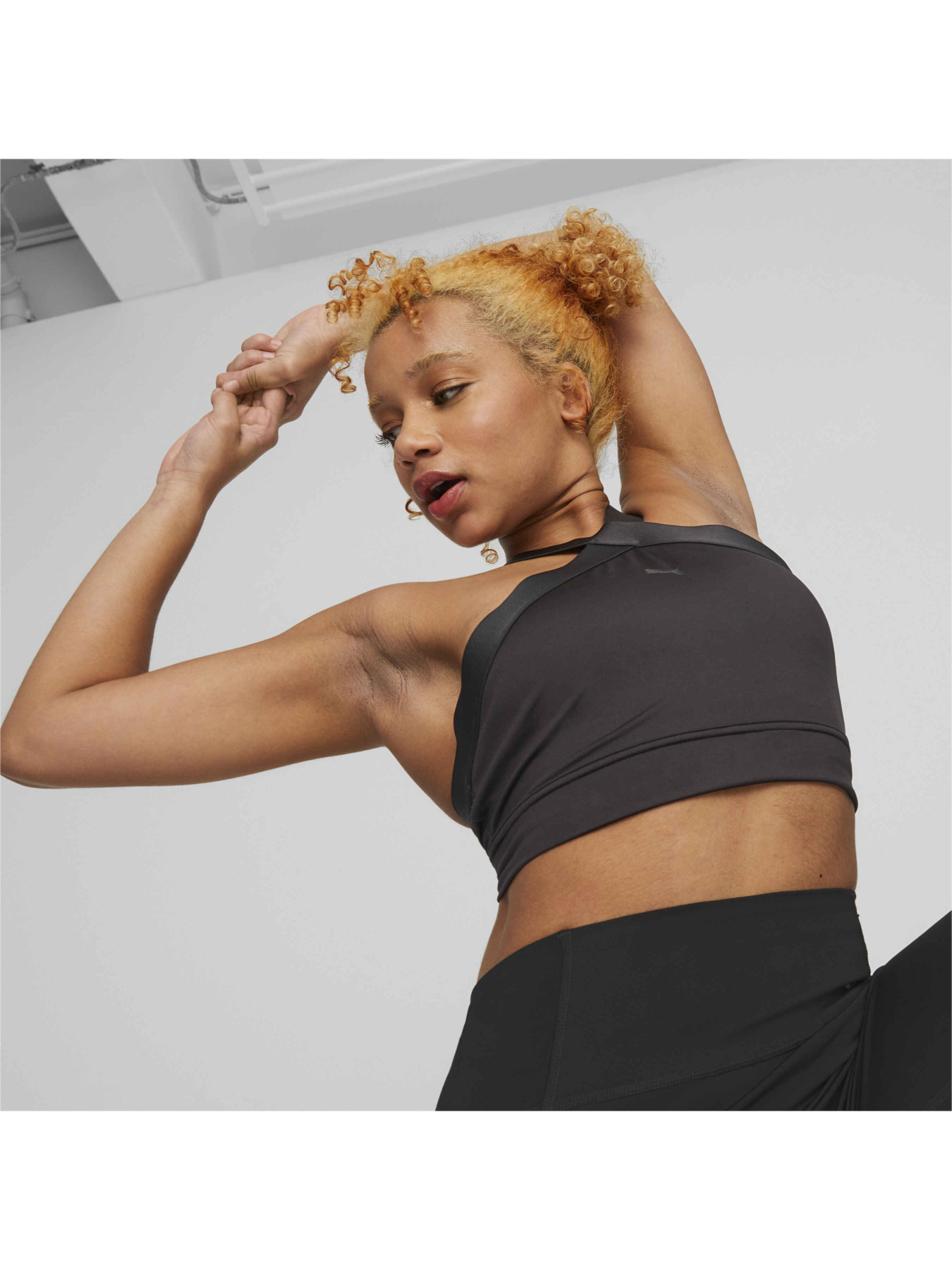 Спортивный топ PUMA Flawless Sculpt Longline Bra модель 523140 Фото