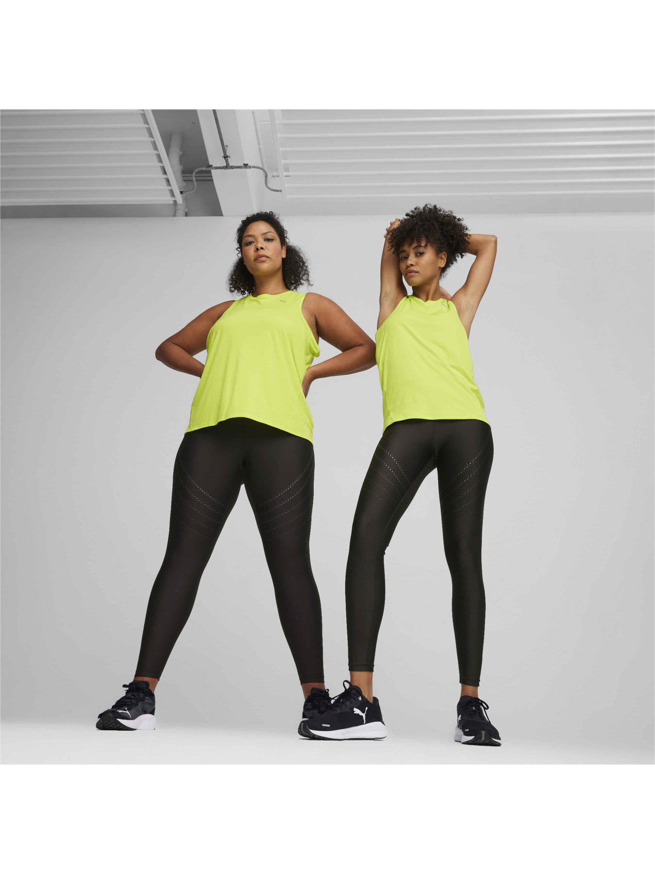 Майка спортивная PUMA Run Favorite Tank W модель 523165 Фото