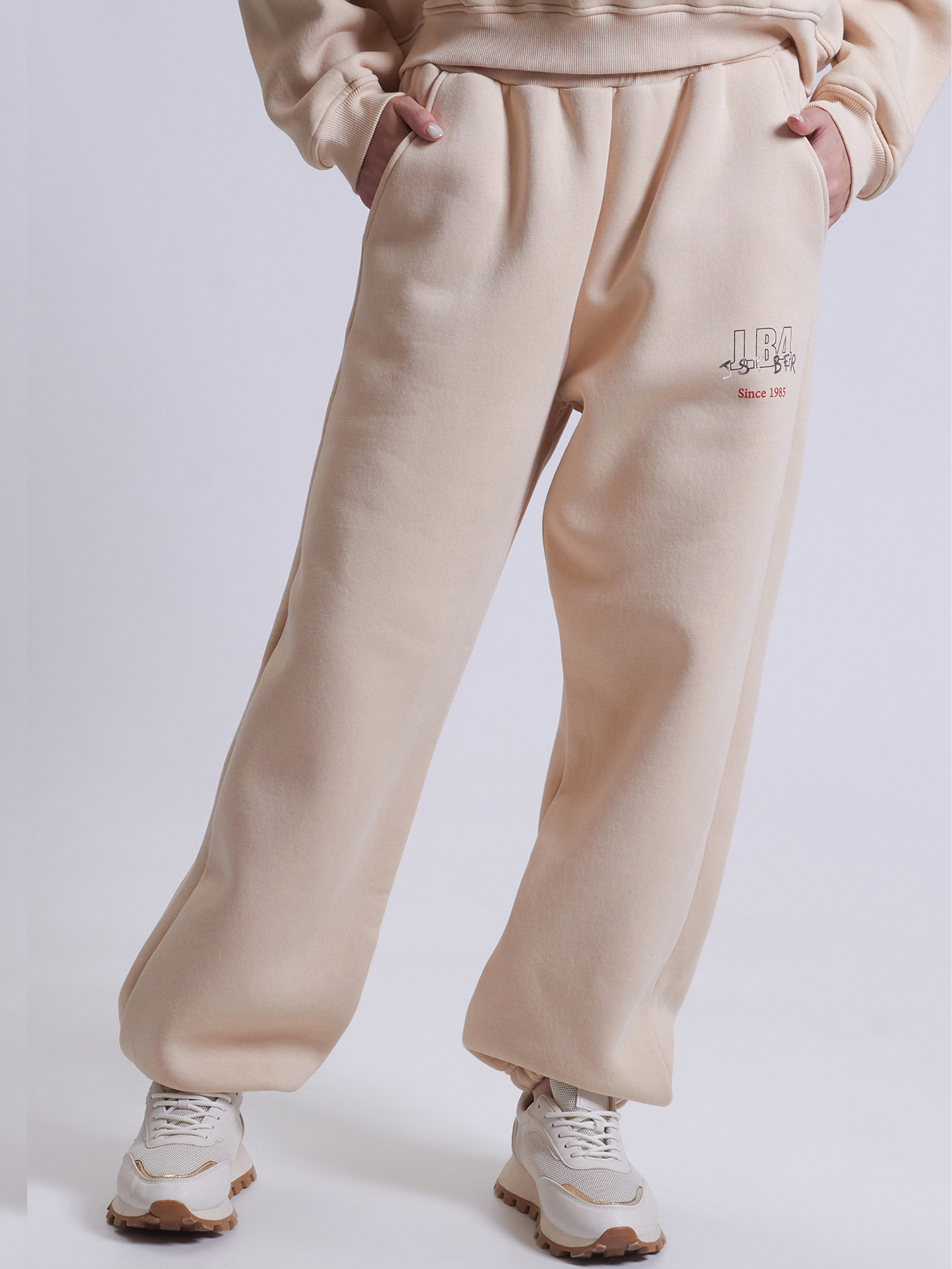 Повсякденний костюм J.B4 (Just Before) модель 8WZ0305 Повсякденний костюм J.B4 (Just Before) модель 8WZ0305 Фото