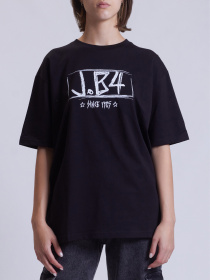 Футболка J.B4 (Just Before) модель 8WF2302 Футболка J.B4 (Just Before) модель 8WF2302 Фото