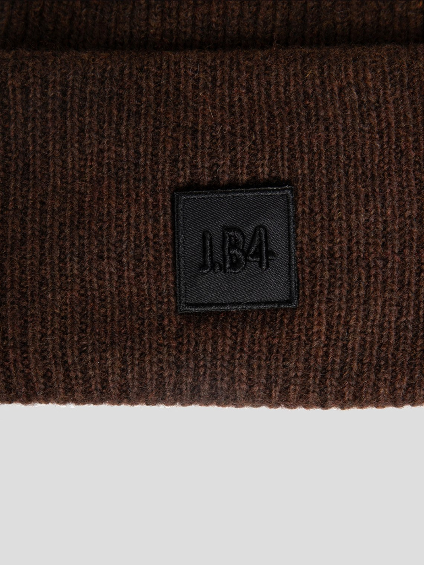 Шапка J.B4 (Just Before) модель 8AA0445 Фото