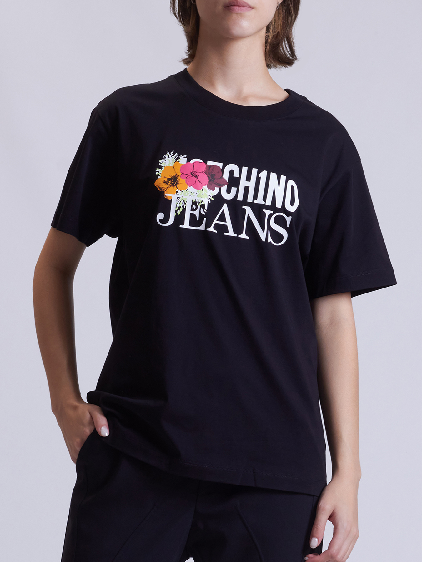 Футболка Moschino модель 242K2A070387335555 Фото