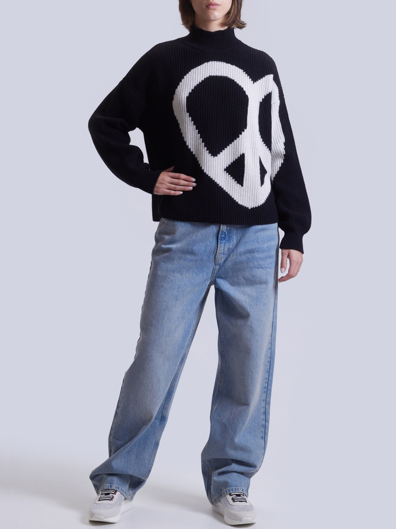 Светр Moschino модель 242K2A092987062555 Фото