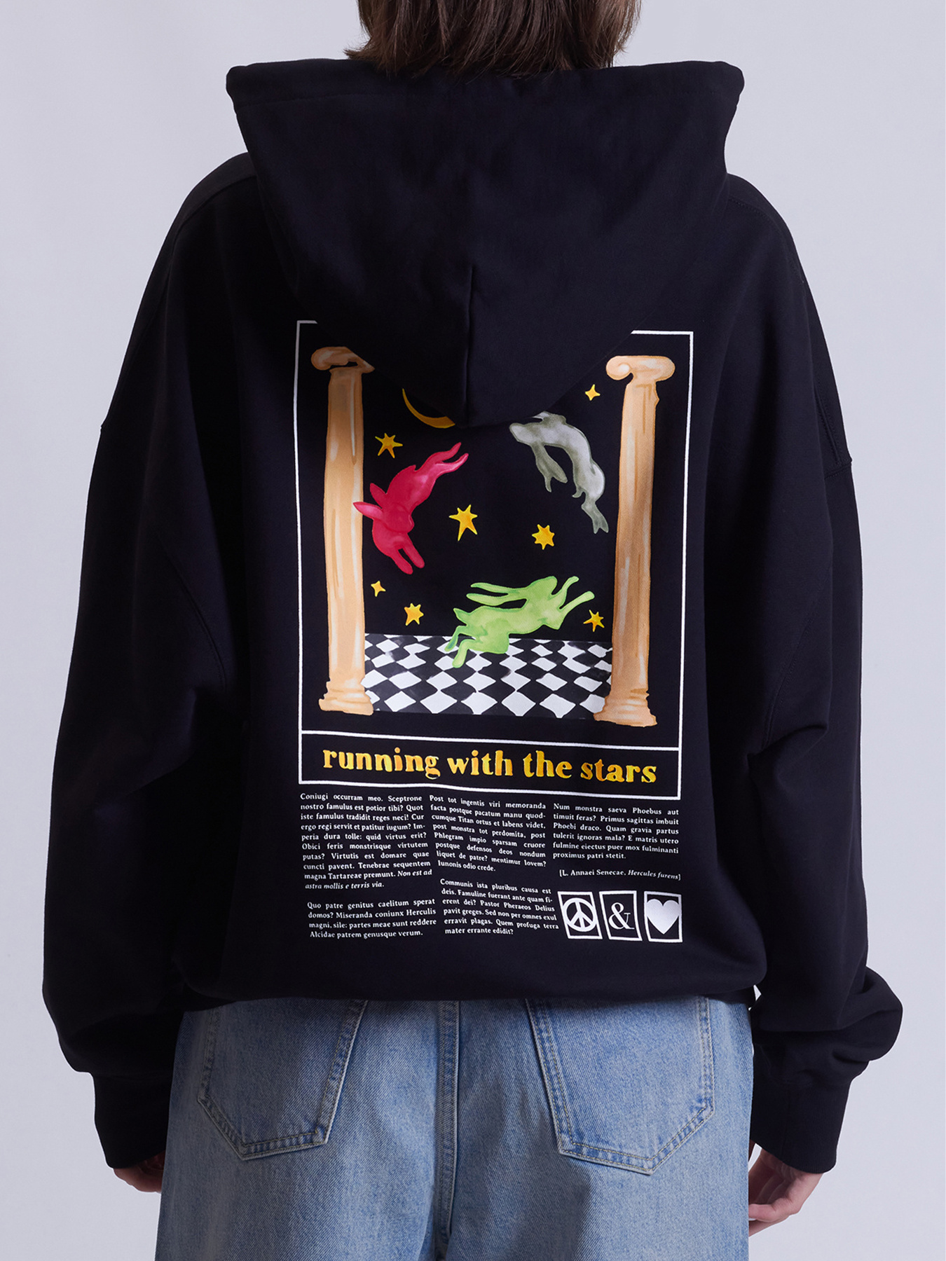 Худи Moschino модель 242K2A170387321555 Фото