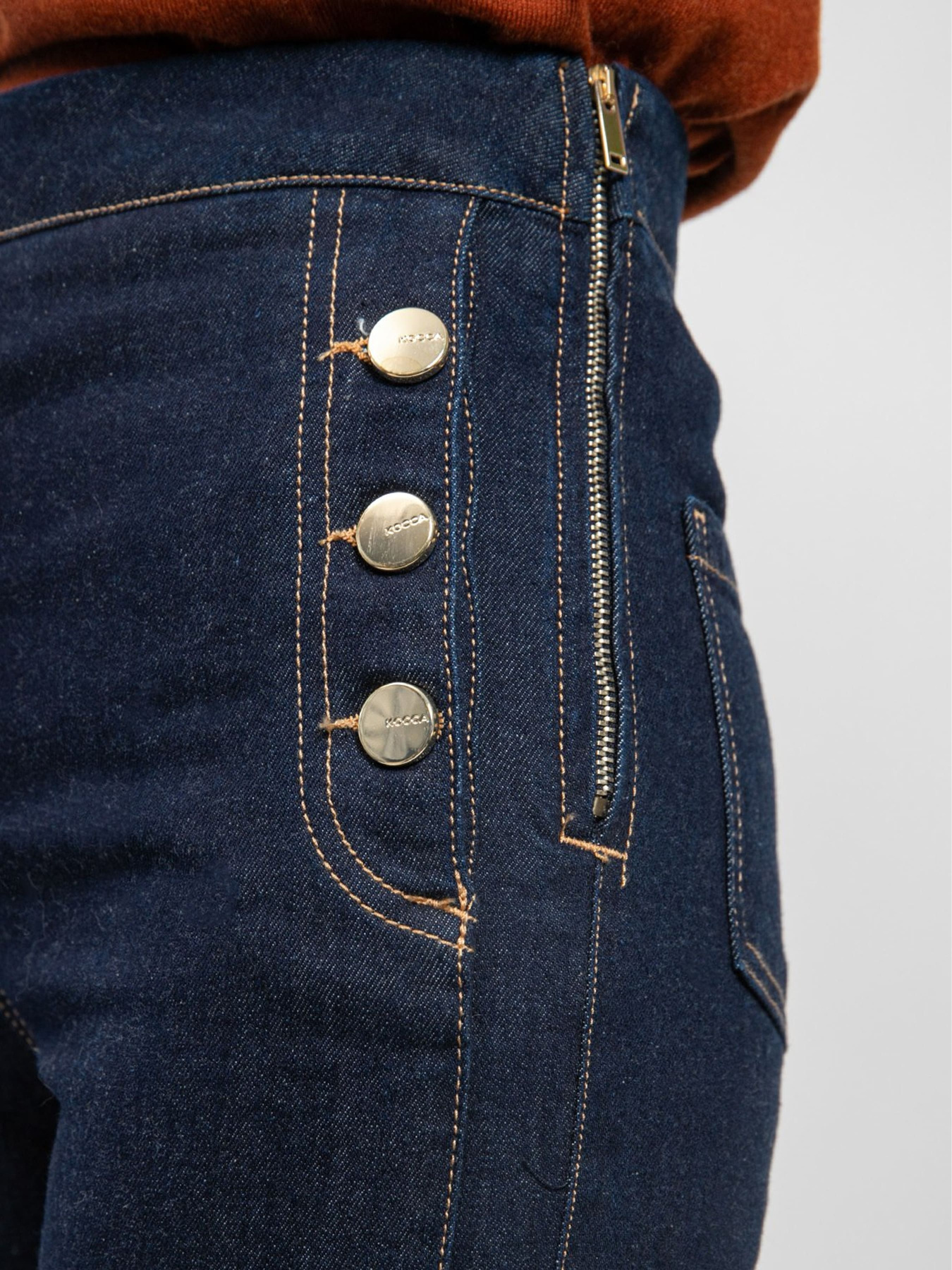 Джинси кльош KOCCA модель A24PPD2881ABUN2065 Фото