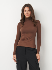 Водолазка Роза модель 240402_chocolate Фото