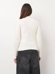 Водолазка Роза модель 240402_milk Водолазка Роза модель 240402_milk Фото