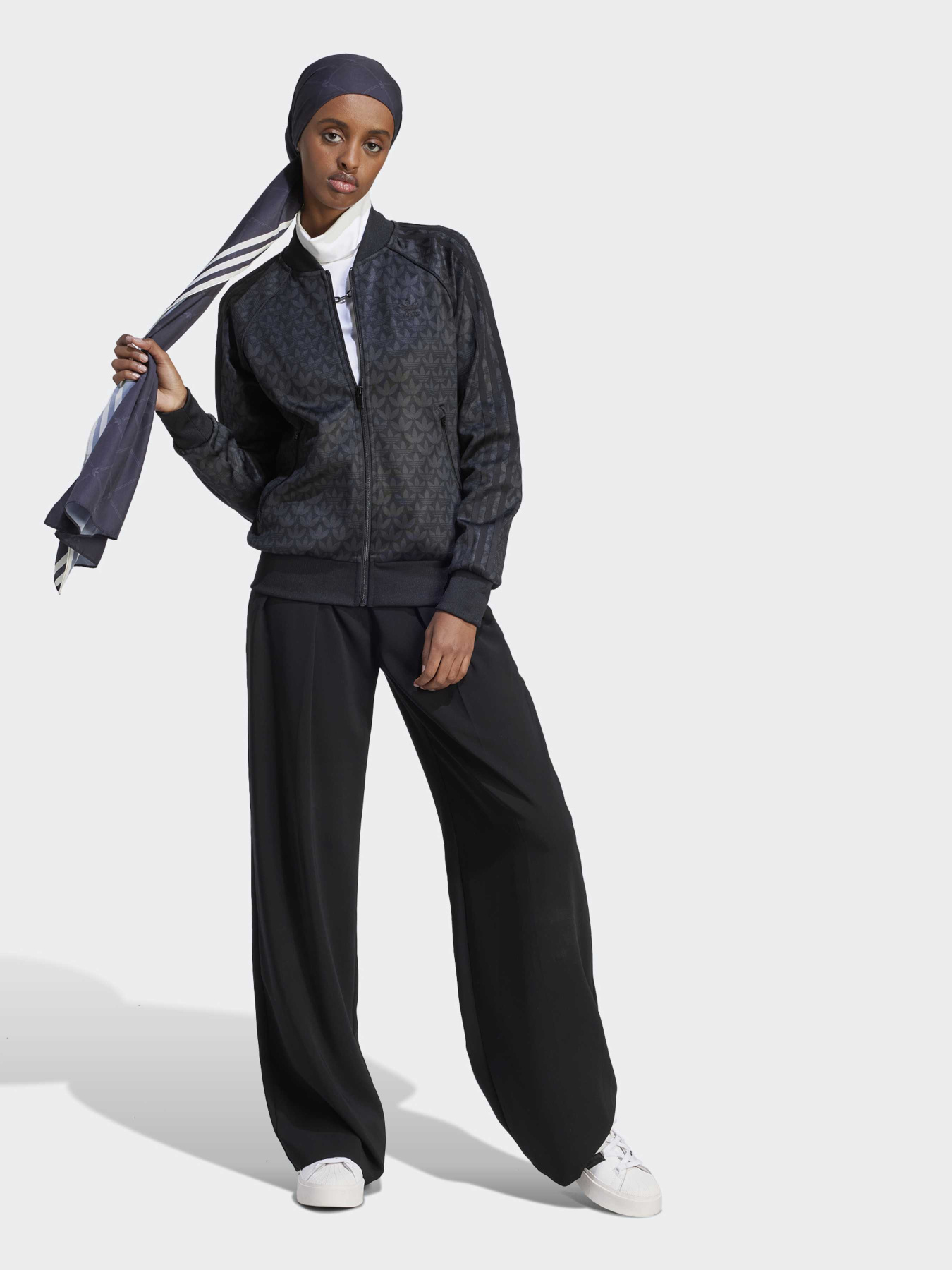 Кофта Adidas Graphics модель II3193 Фото