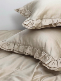 Наволочка з рюшами лате Cozy модель 7992349 Фото