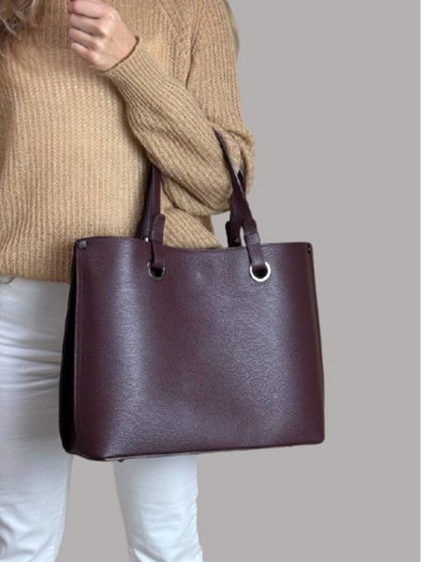 Сумка Bella Bertucci модель 7227-103-32 Фото