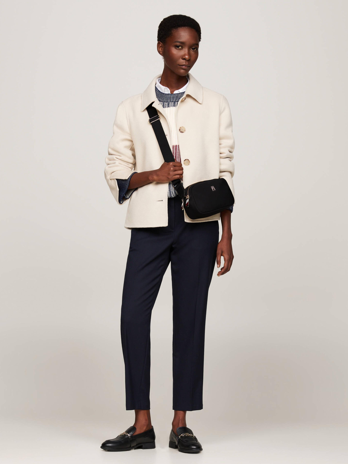 Сумки Tommy Hilfiger модель AW0AW17007-BDS Фото