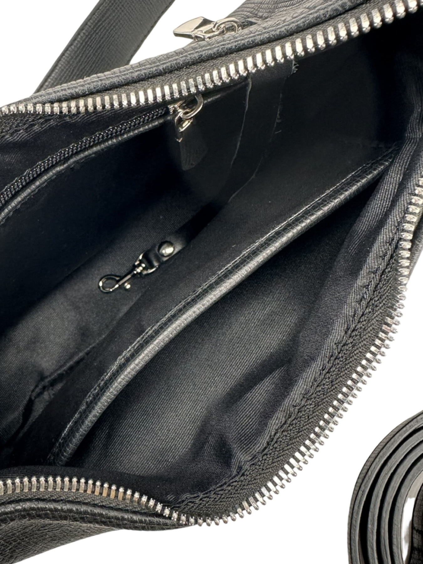 Кросс-боди RoyalBag модель CH-021A-LV Фото