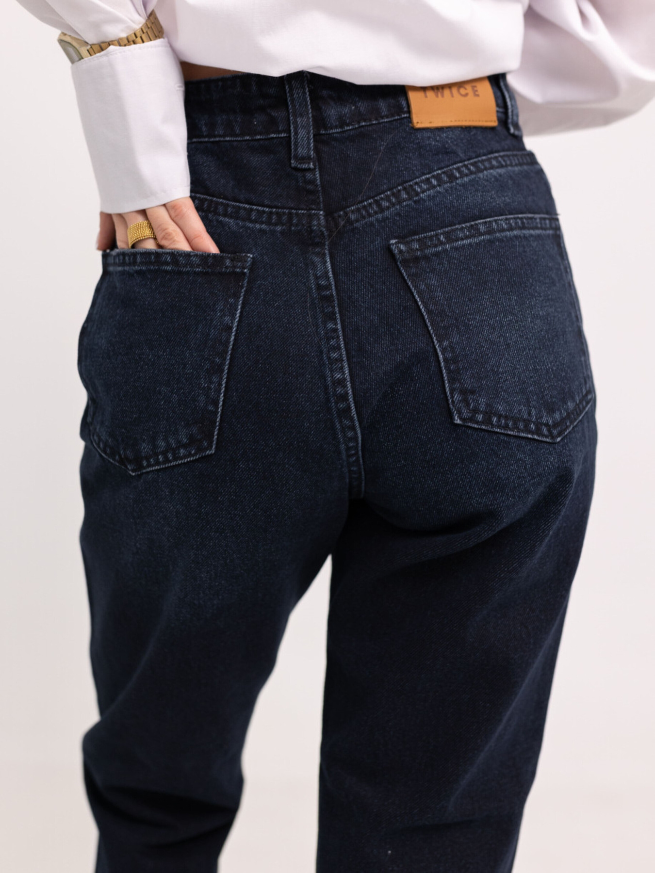 Джинсы мом Twice модель 2400328 Джинсы мом Twice модель 2400328 Фото