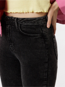 Скіні джинси YUKI модель ЦБ-00217696 Фото