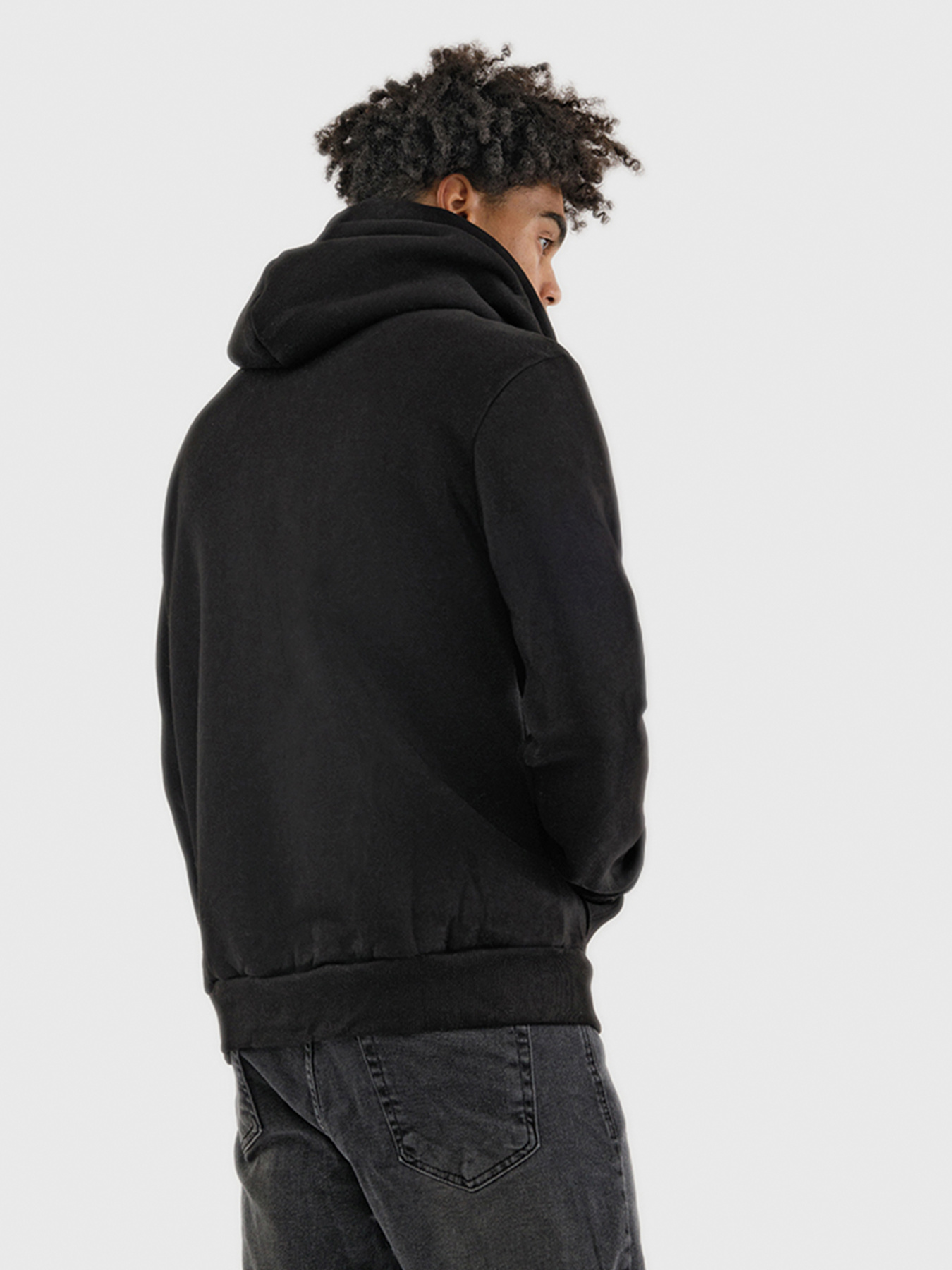 Кофта YUKI модель ЦБ-00222338 Фото