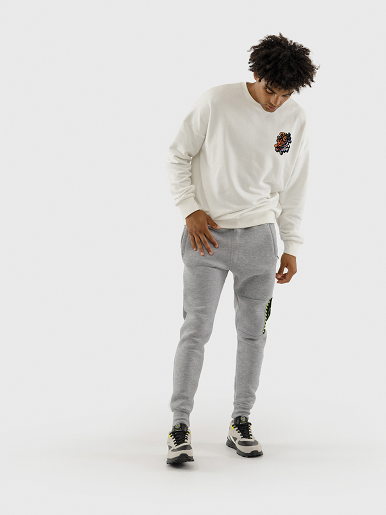 Джоггеры YUKI модель ЦБ-00227251 Фото