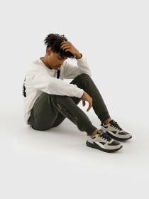 Джоггеры YUKI модель ЦБ-00227482 Фото