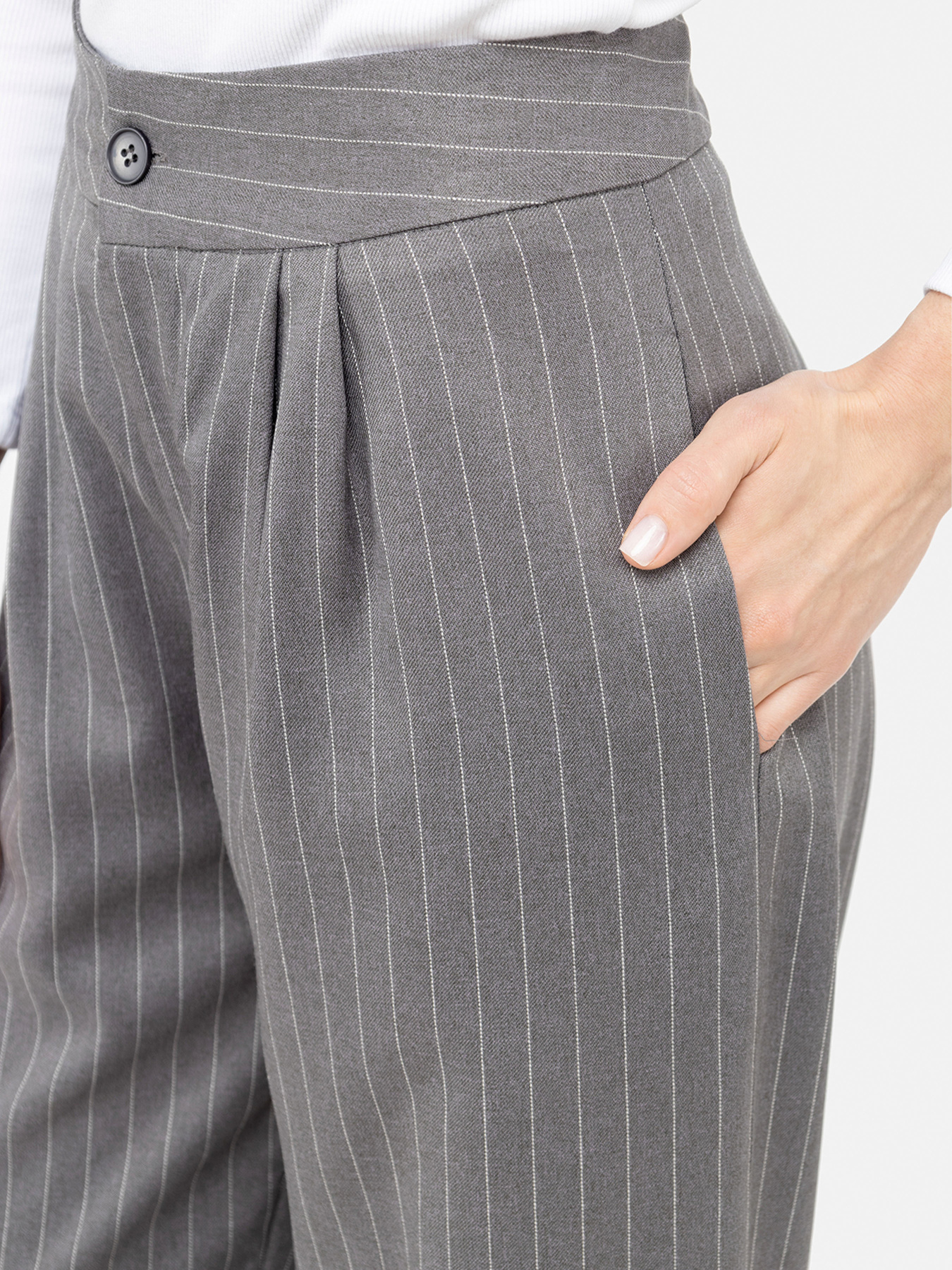 Класичні штани YUKI модель ЦБ-00242170 Фото