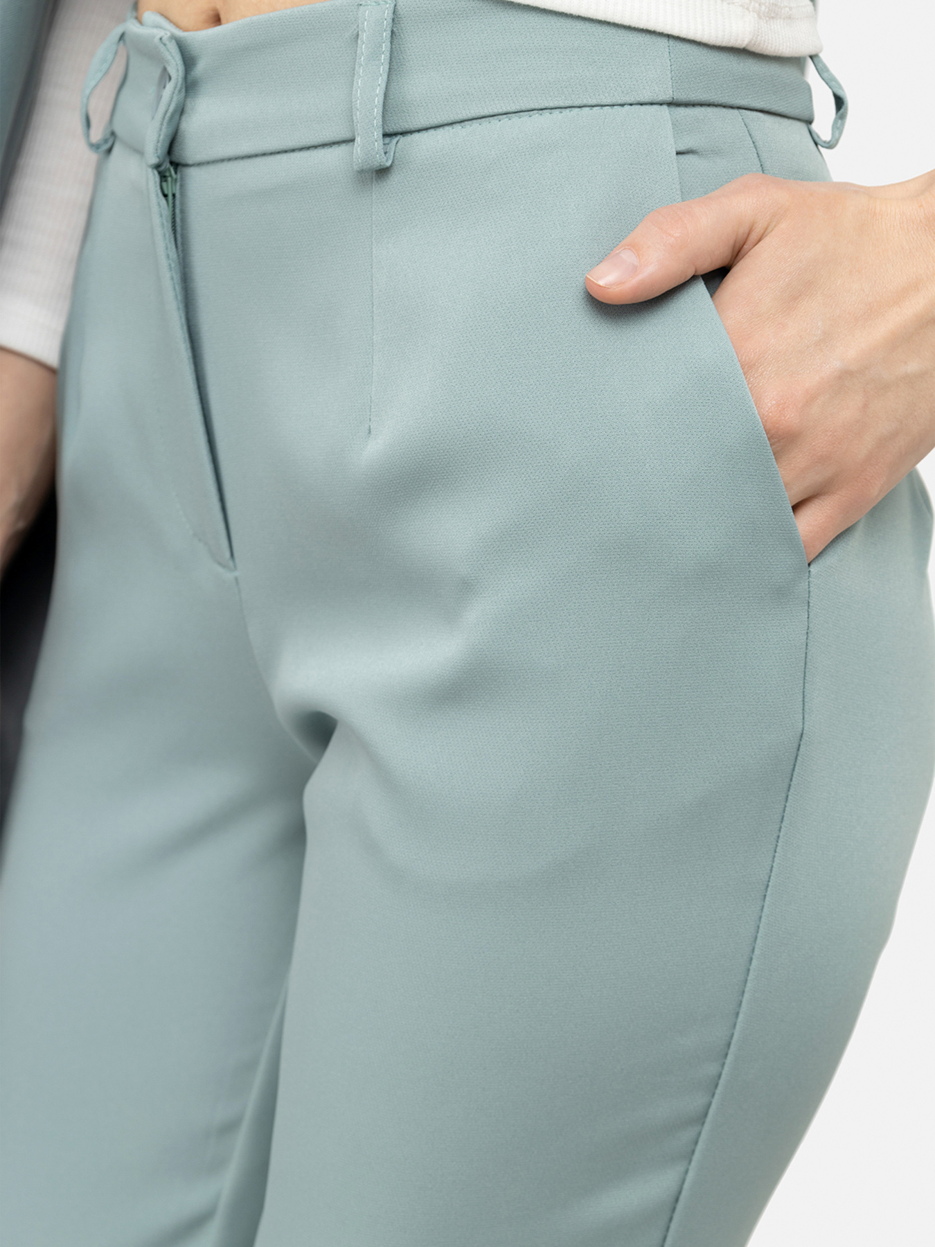 Классические штаны YUKI модель ЦБ-00242183 Классические штаны YUKI модель ЦБ-00242183 Фото