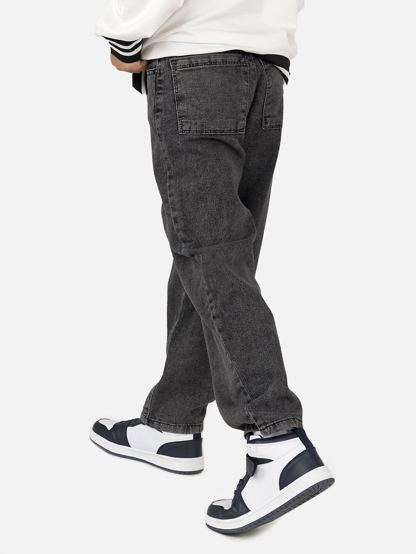 Джинсы YUKI модель ЦБ-00254797 Фото