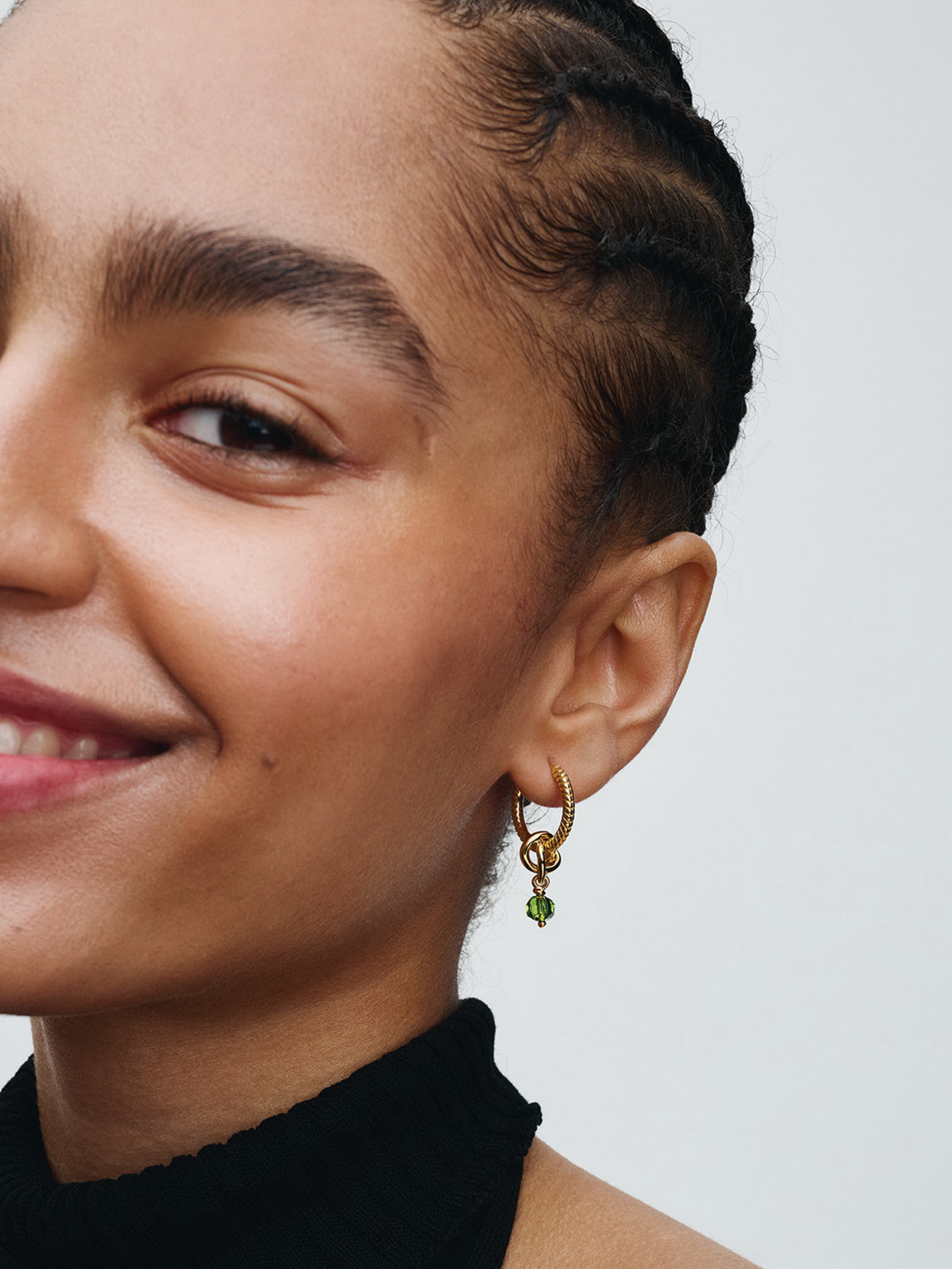 Класичні PANDORA модель 763462C08 Фото