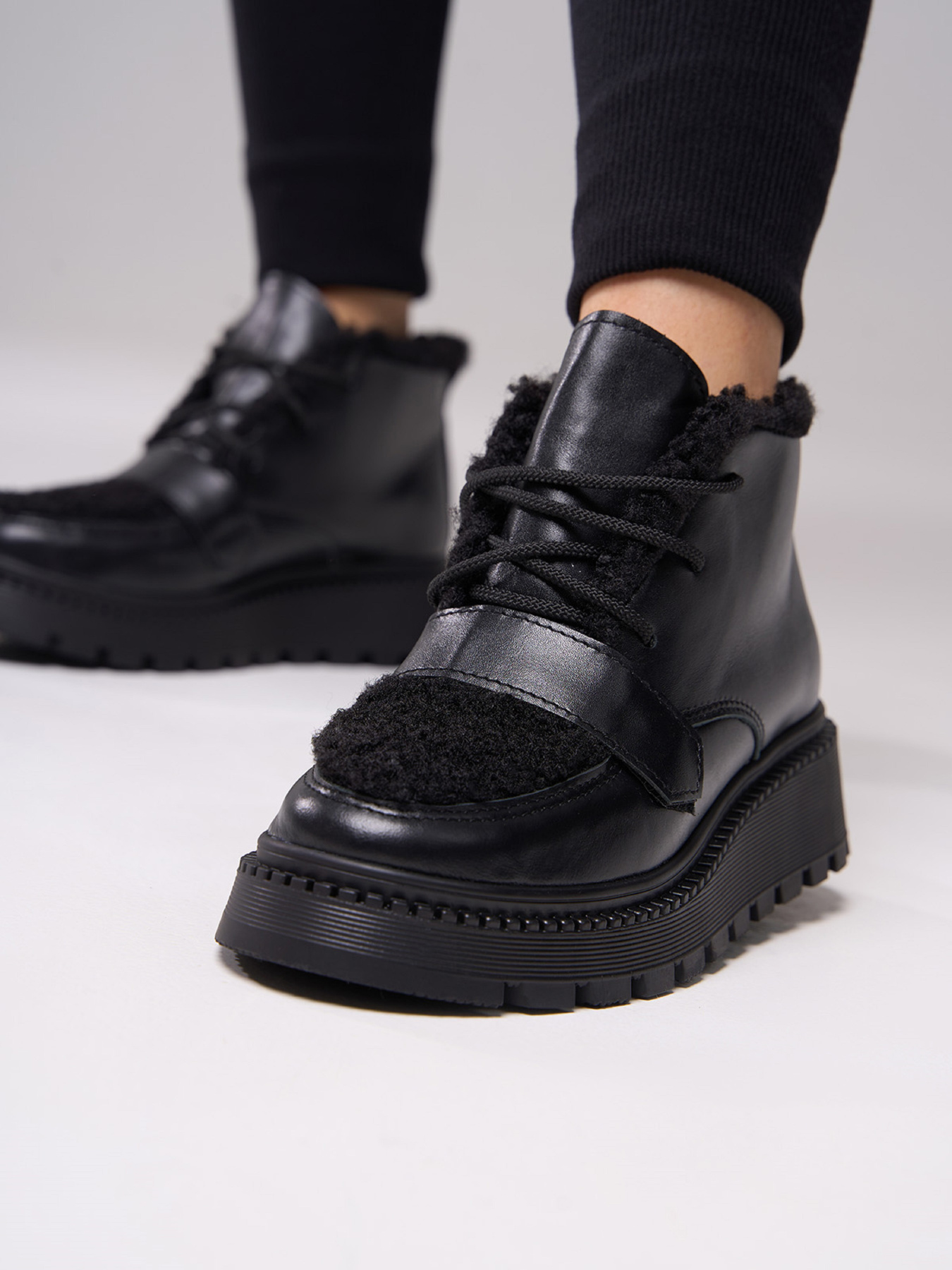 Ботинки ISSA Plus модель OB2-552_черный Фото