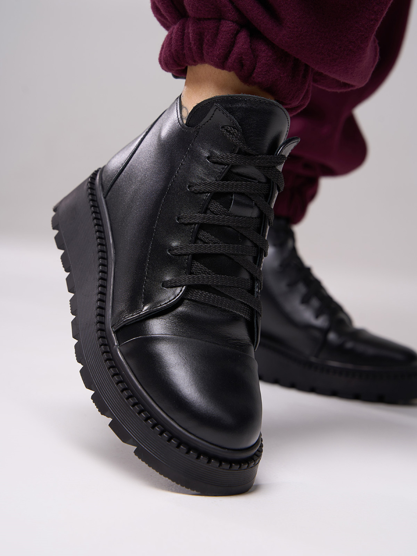 Ботинки ISSA Plus модель OB2-564_черный Фото