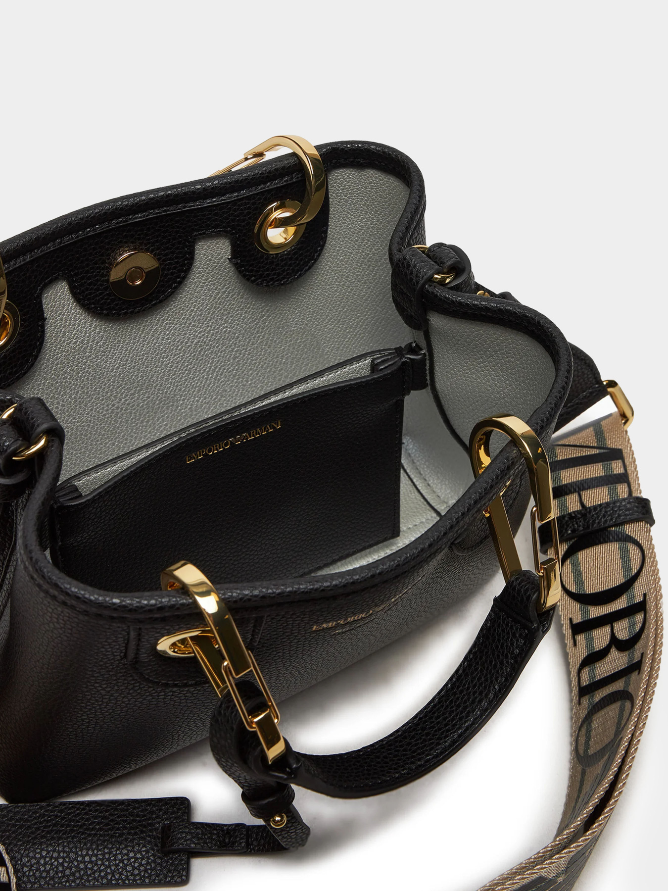 Сумки Emporio Armani модель EW000382-AF12103-MC032 Фото