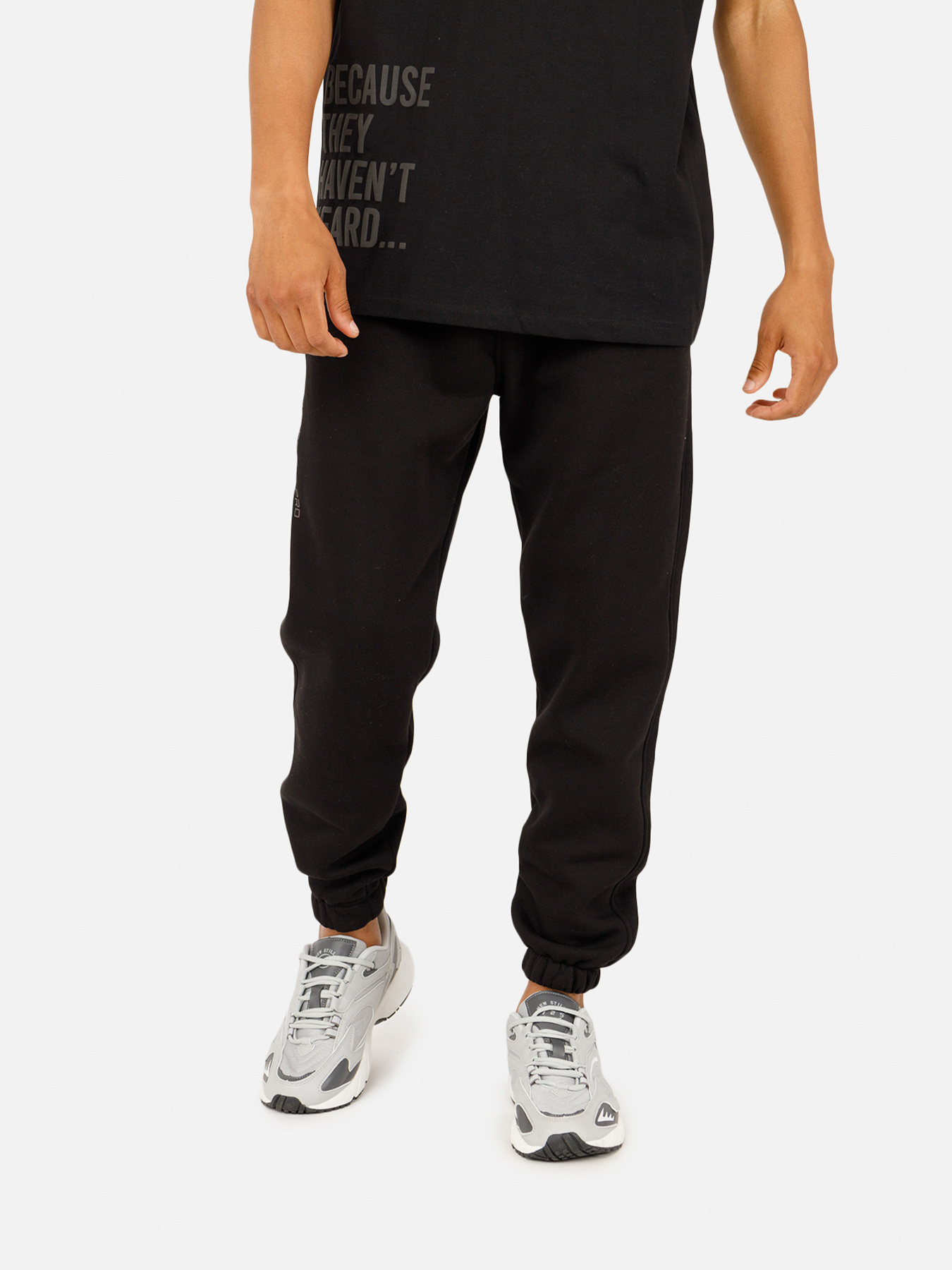 Спортивні штани YUKI модель ЦБ-00257421 Спортивні штани YUKI модель ЦБ-00257421 Фото