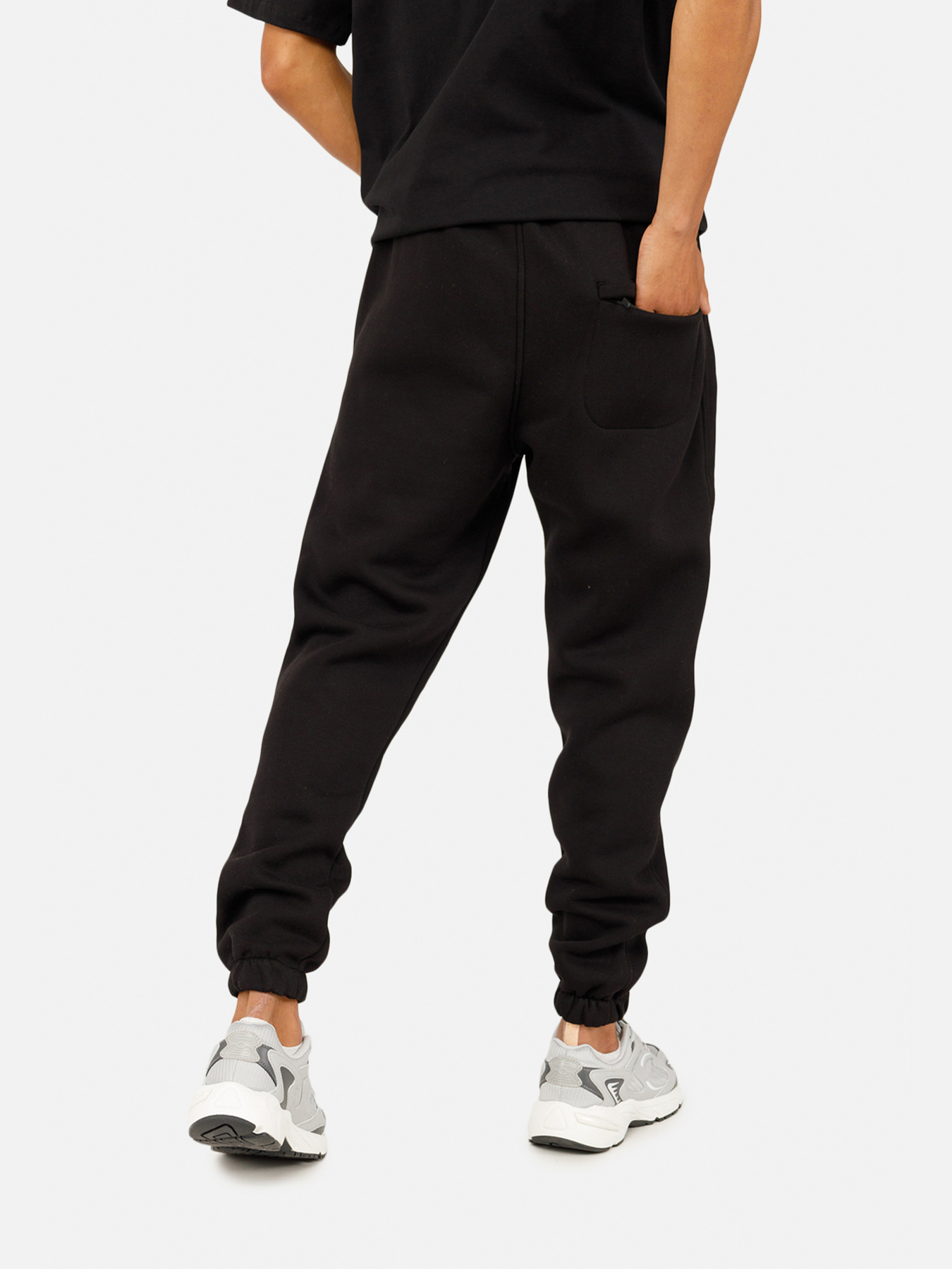 Спортивні штани YUKI модель ЦБ-00257421 Спортивні штани YUKI модель ЦБ-00257421 Фото