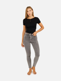 Джинсы YUKI модель ЦБ-00257498 Фото