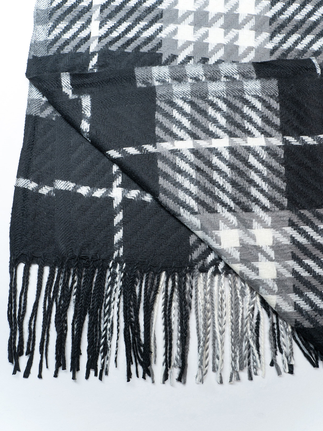 Шарф ISSA Plus модель SH-50_черный Фото