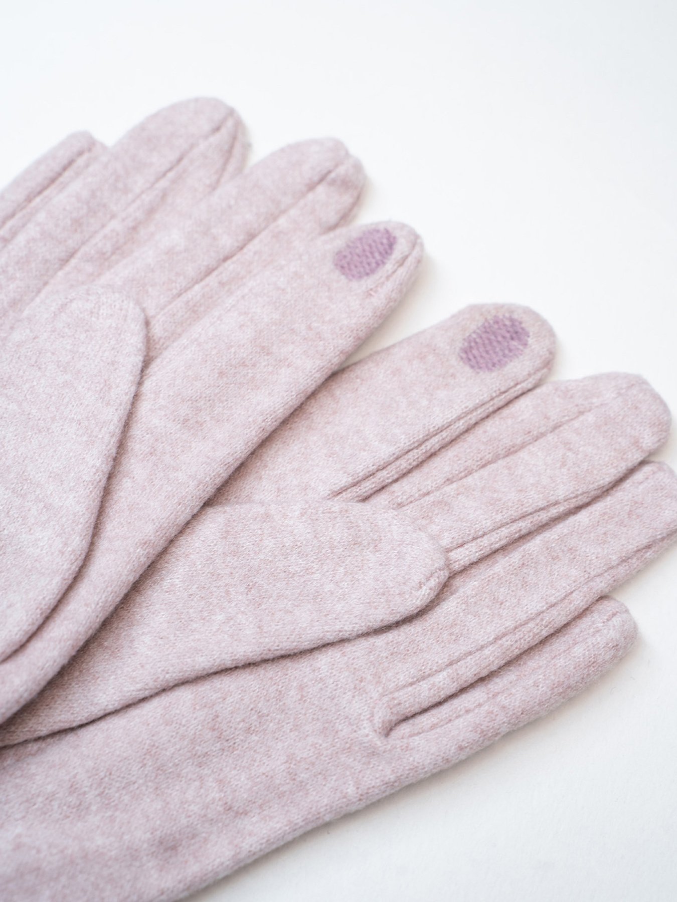 Рукавички ISSA Plus модель PE-22_светло-сиреневый Фото