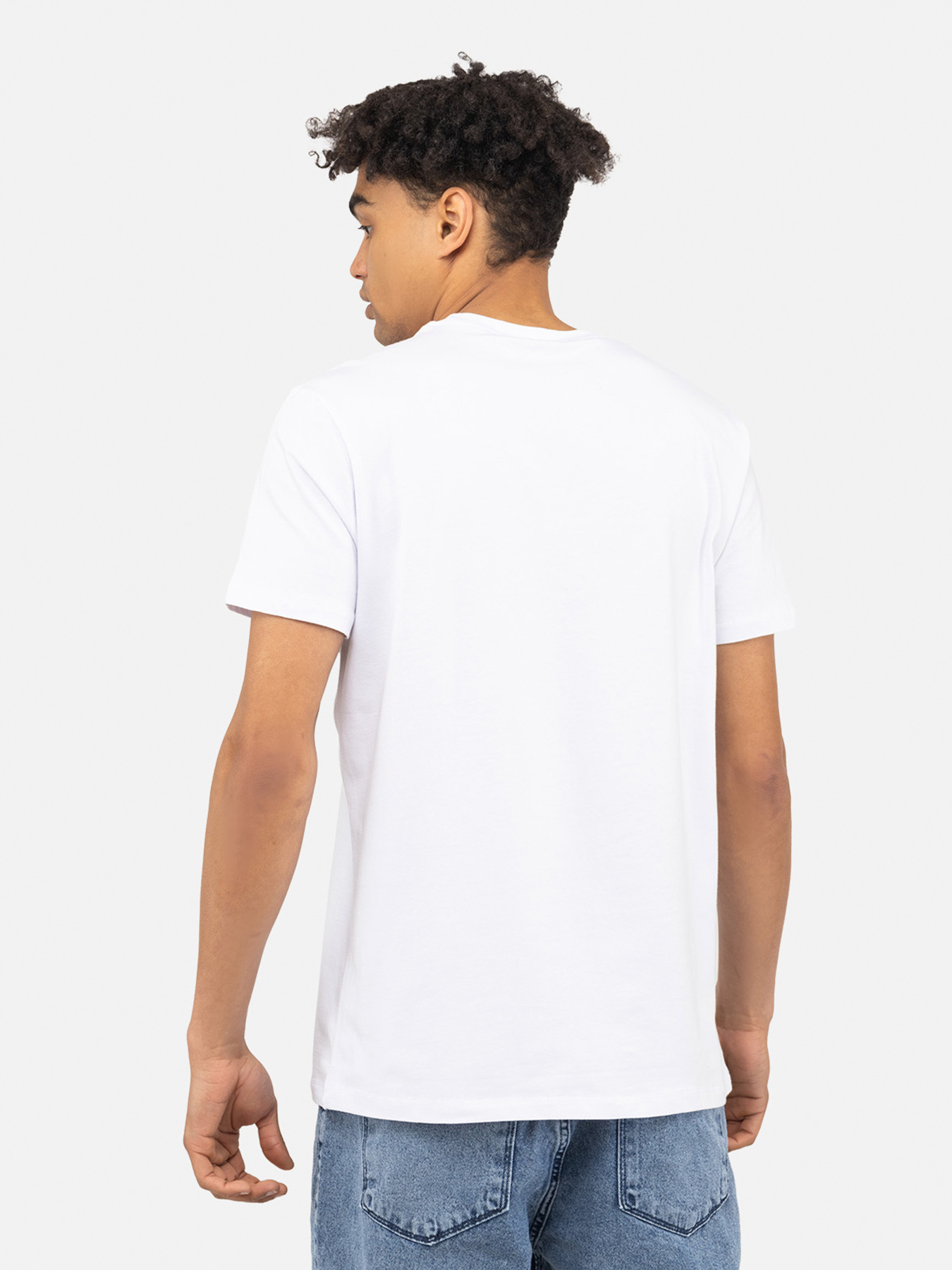 Футболка YUKI модель ЦБ-00243209 Футболка YUKI модель ЦБ-00243209 Фото