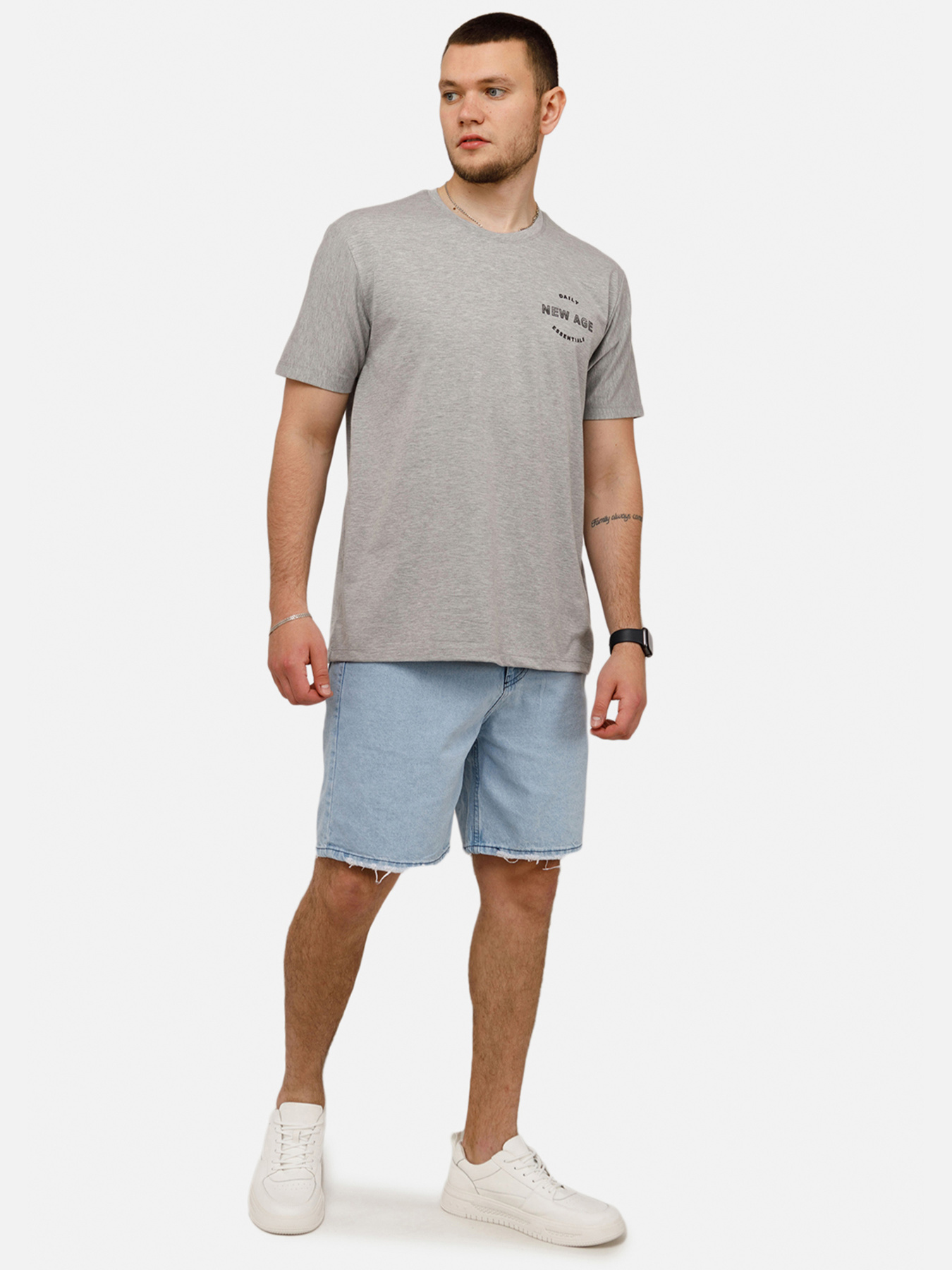 Футболка YUKI модель ЦБ-00250768 Футболка YUKI модель ЦБ-00250768 Фото