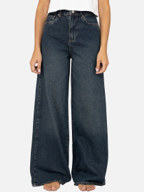 Джинсы YUKI модель ЦБ-00257503 Джинсы YUKI модель ЦБ-00257503 Фото