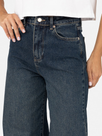 Джинсы YUKI модель ЦБ-00257503 Джинсы YUKI модель ЦБ-00257503 Фото