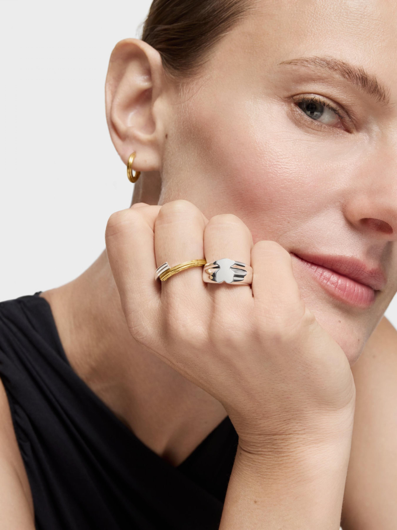 Каблучки TOUS модель 100424341 Фото