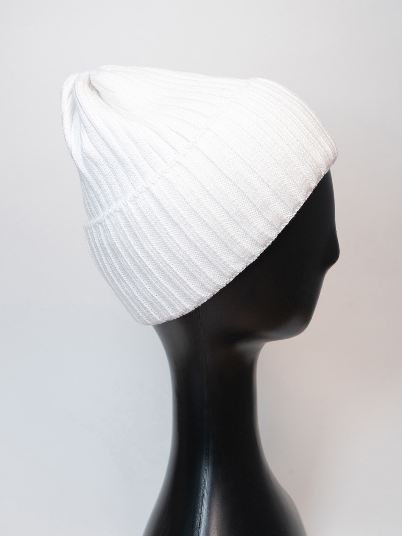 Шапка ISSA Plus модель SH-55_белый Фото