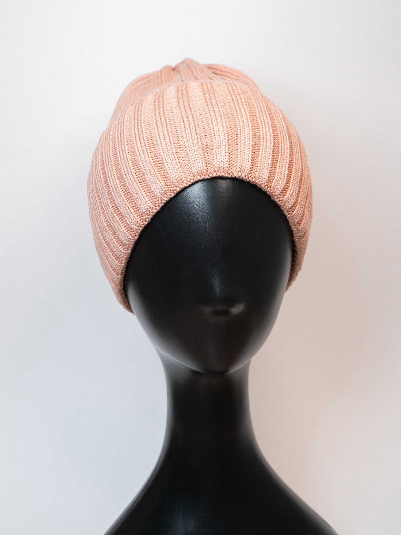 Шапка ISSA Plus модель SH-56_персиковый Фото