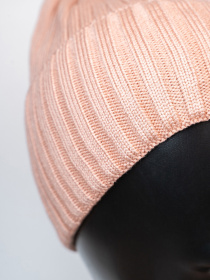 Шапка ISSA Plus модель SH-56_персиковый Фото