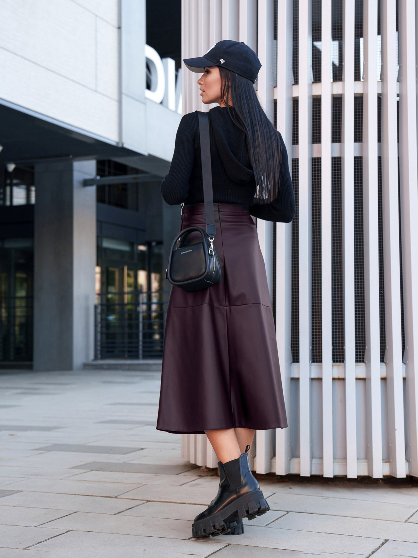 Юбка миди Jadone Fashion модель Spidnica_Arna_MARSAL Фото