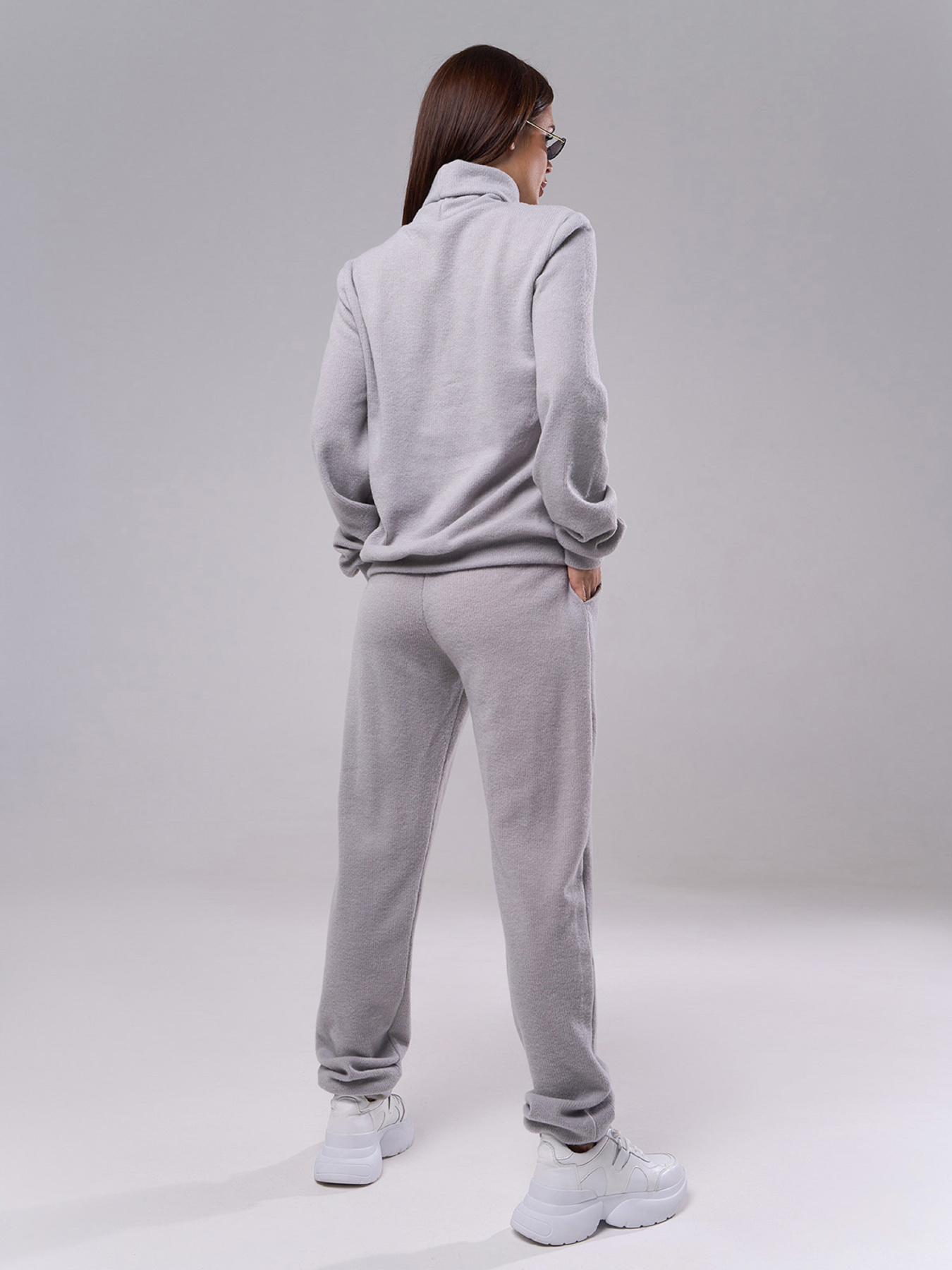 Повседневный костюм ISSA Plus модель 14893_серый Фото