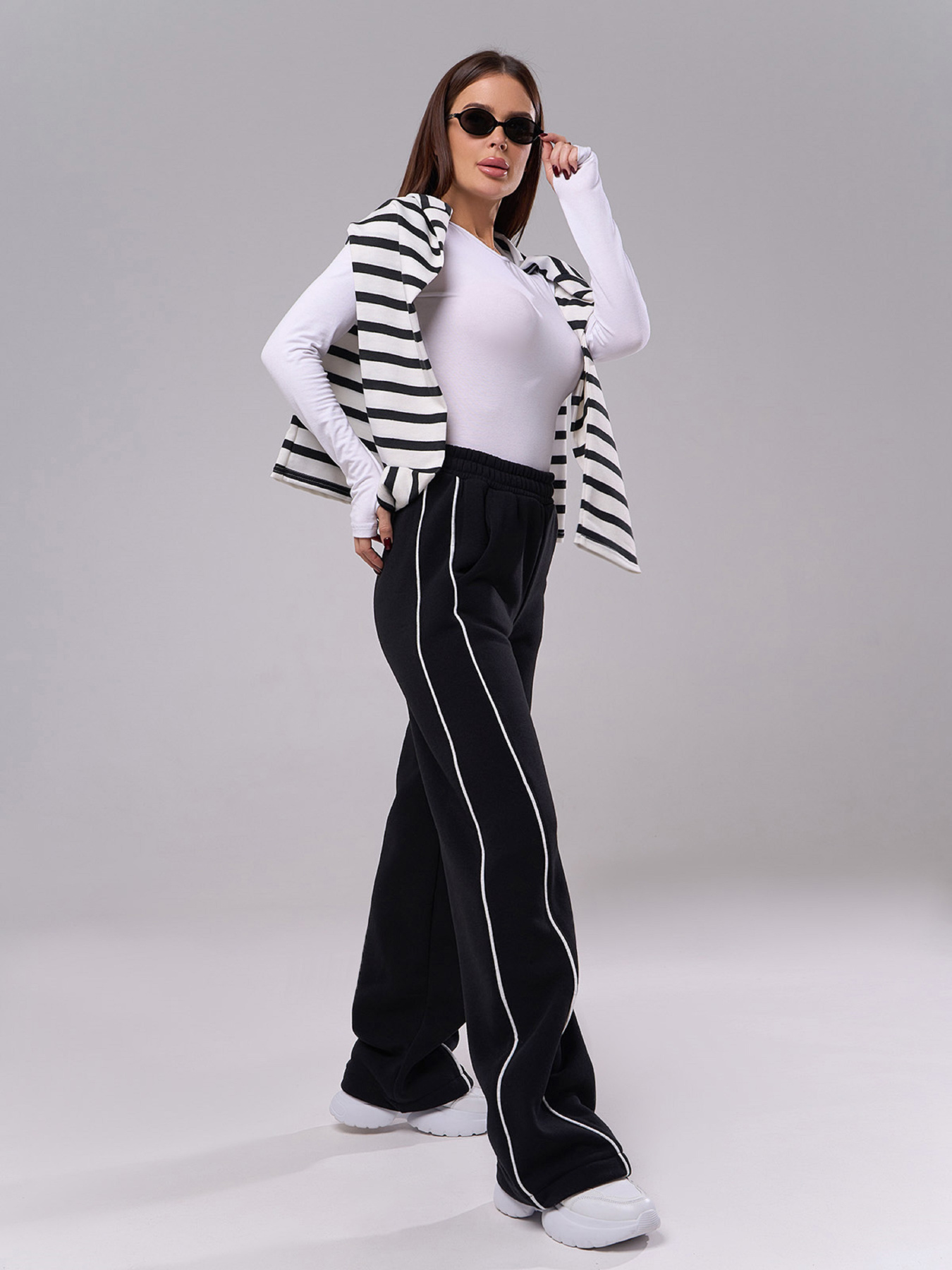 Штаны спортивные ISSA Plus модель 14907_черный Фото