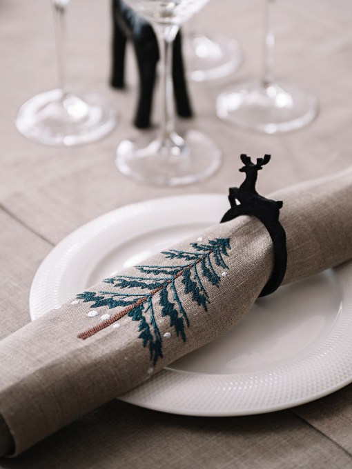 Новорічна серветка "Ялинки" (4шт) Едельвіка модель 237-23-00 Фото