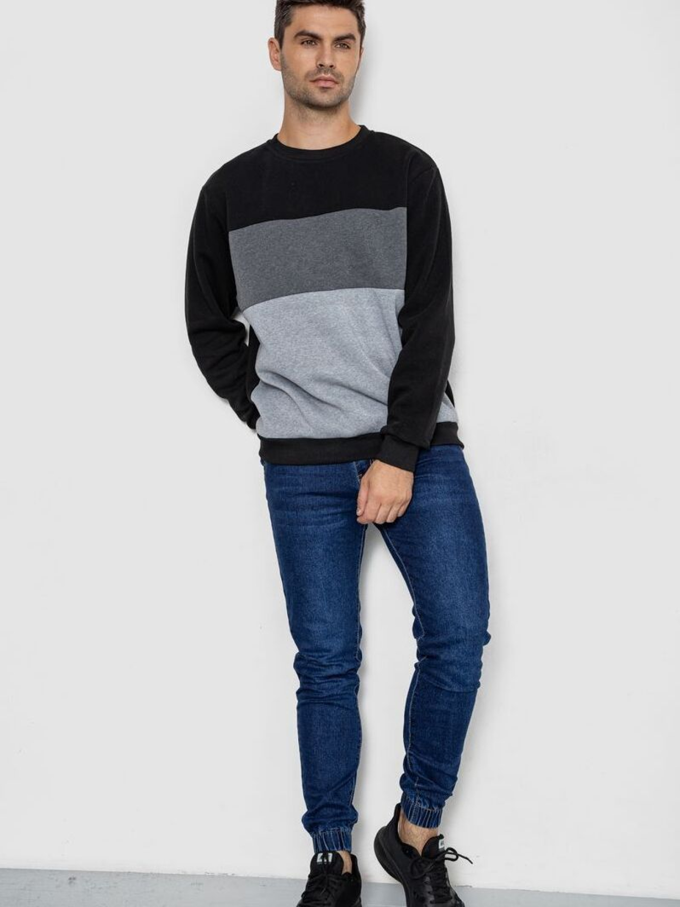 Свитшот Ager модель У-1130804::000000101 Фото