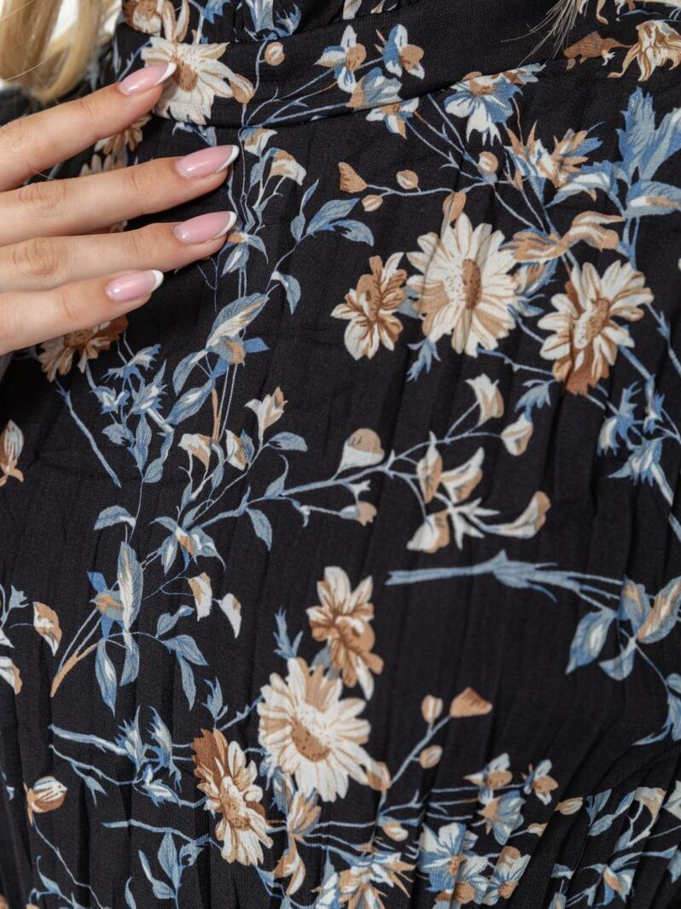 Сукня міді Ager модель У-1125581::000000193 Фото