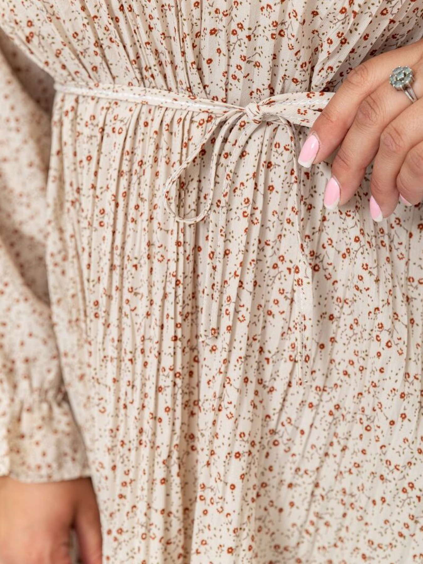 Сукня міді Ager модель У-1125585::000000747 Фото