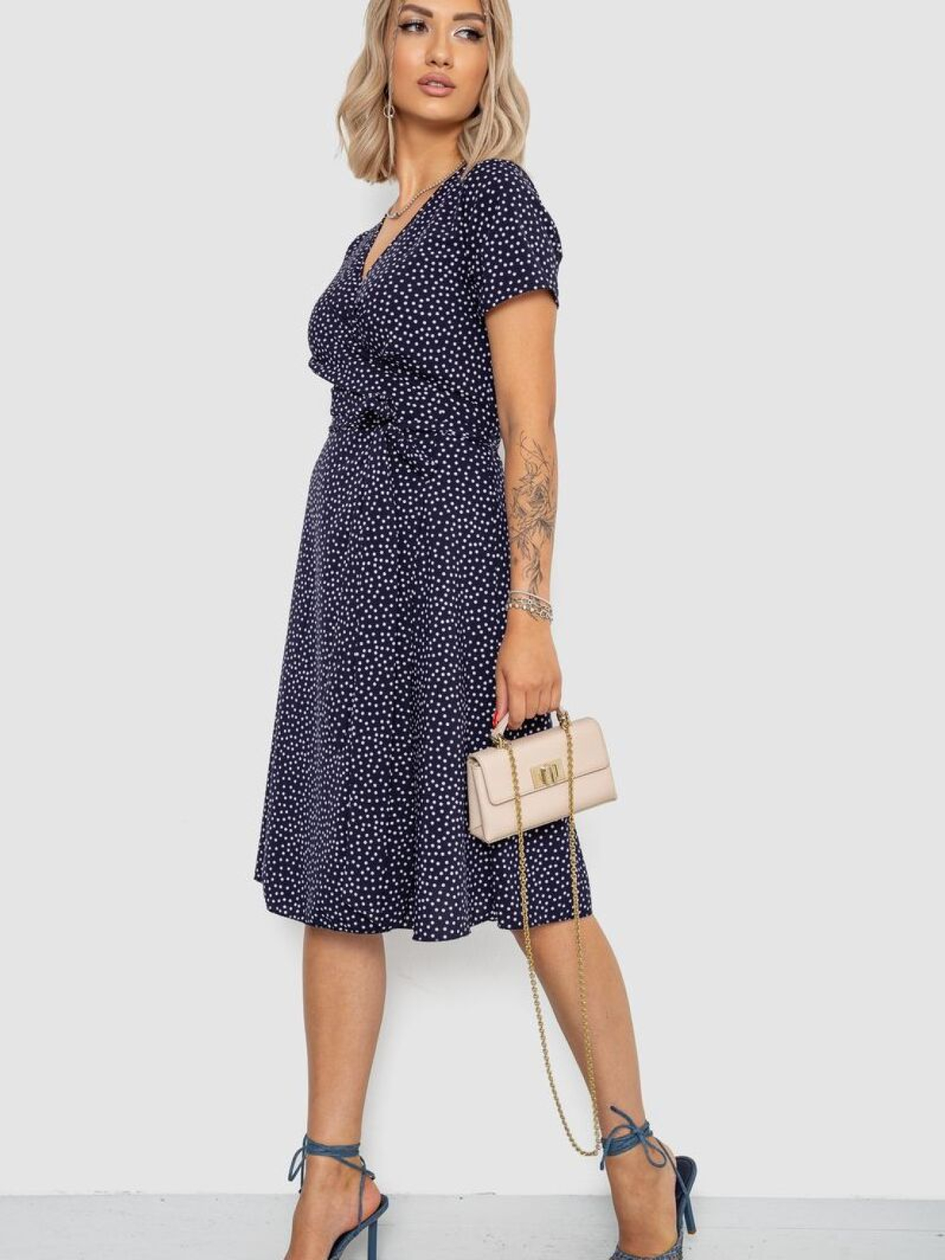 Сукня міді Ager модель У-1130184::000000666 Фото