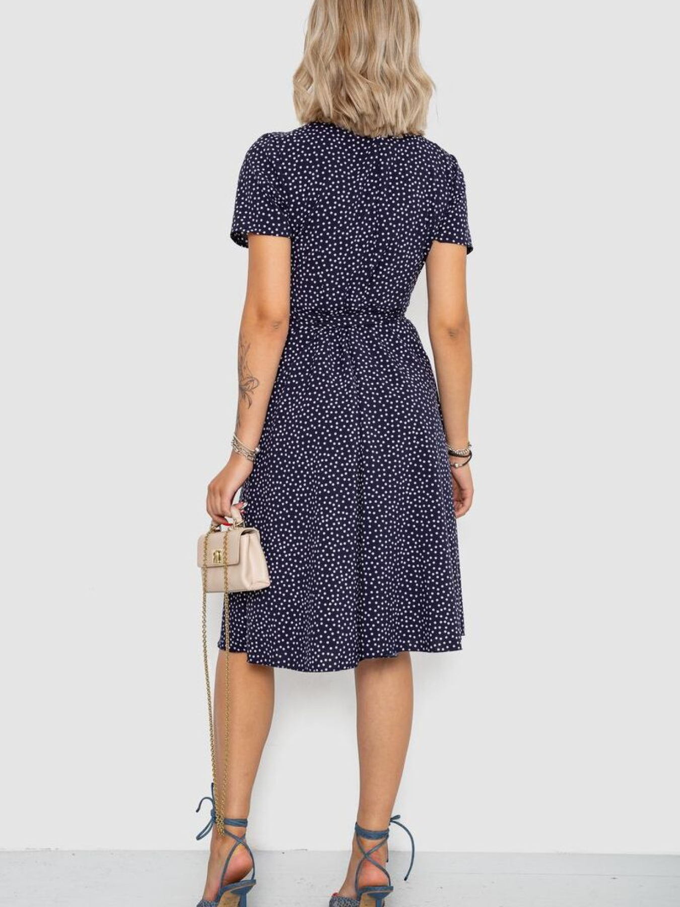 Сукня міді Ager модель У-1130184::000000666 Фото